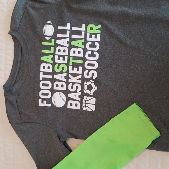 Jumping Beans dry-fit long sleeve shirt size 7 gray lime green - Picture 2 of 3